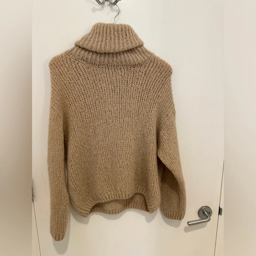Wool Sweater - Picture 3 of 4